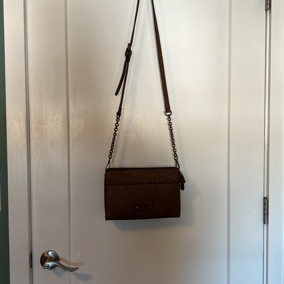 Simply noelle purse with detachable strap - Picture 2 of 3